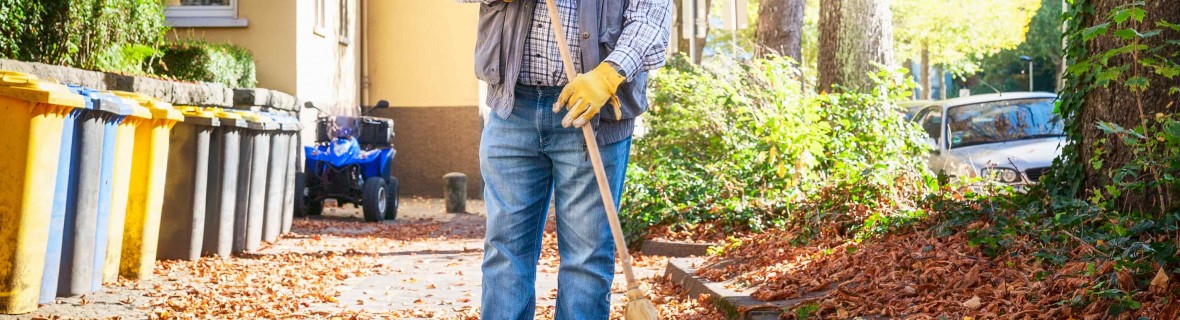Wygodna czapka i dobre rękawiczki – dbajmy o komfort pracy w ogrodzie