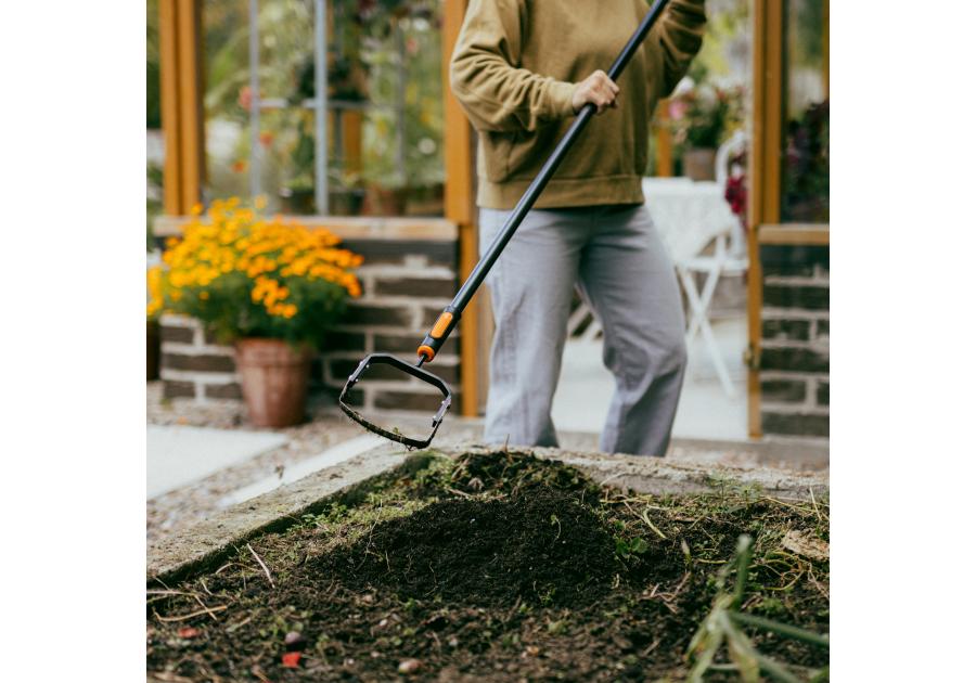 Zdjęcie: Odchwaszczacz ogrodowy push-pull, głowica One Click FISKARS