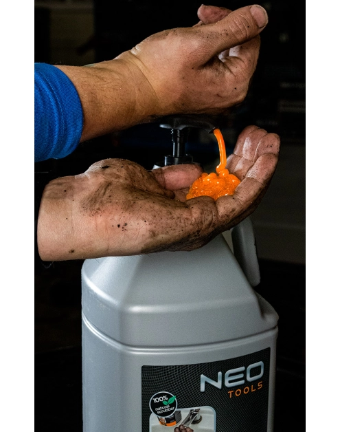 Zdjęcie: Pasta do mycia rąk, do usuwania trudnych zabrudzeń - butelka 4 L z pompką TOPEX
