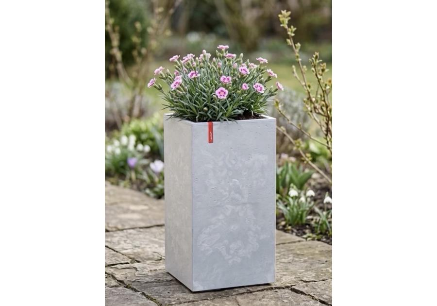 Zdjęcie: Kwietnik Karo 300x300x600 mm beton recycled, szary beton LAMELA