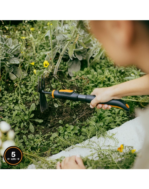 Zdjęcie: Motyczka ogrodowa z widełkami, głowica One Click FISKARS