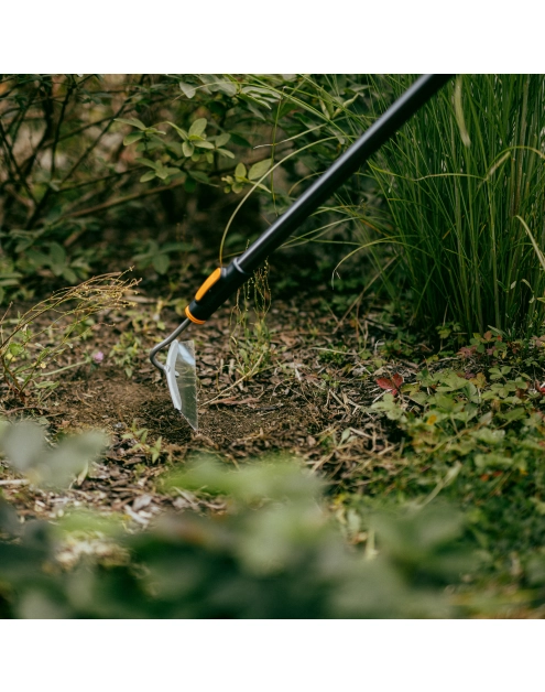 Zdjęcie: Motyka ogrodowa, haczka do chwastów, głowica One Click FISKARS