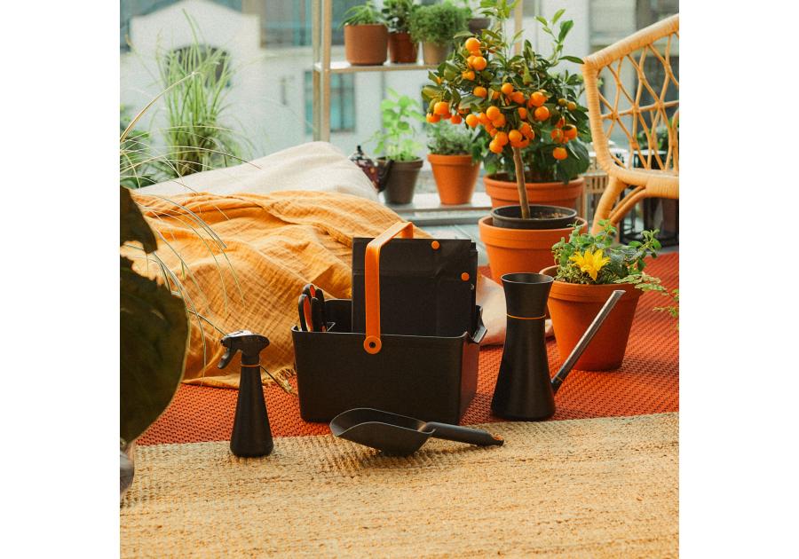 Zdjęcie: Łopatka do ziemi i szczotka Plant Care FISKARS