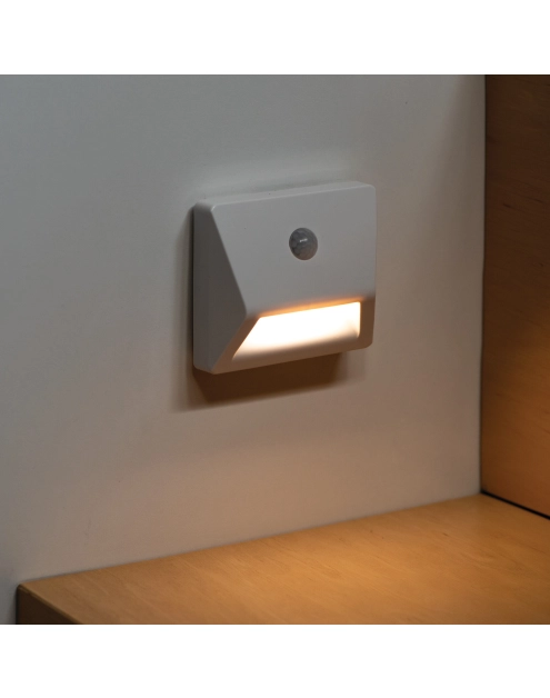 Zdjęcie: Oprawa LED IRS3xAAA PIR W-NW KANLUX