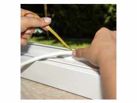 Uszczelka gumowa profil D 6m x 9mm biała TESA