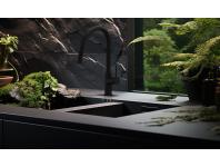 Zdjęcie: Bateria zlewozmywakowa z 2-funkcyjną, wyciąganą wylewką w kształcie litery U, Farsala czarna INVENA