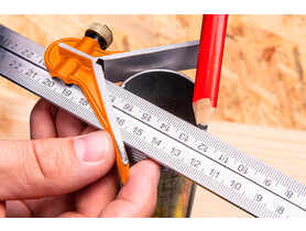 Kątownik wielofunkcyjny 30 cm NEO