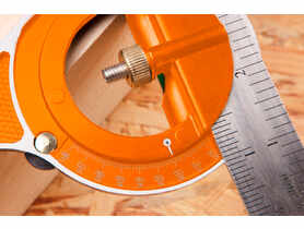 Kątownik wielofunkcyjny 30 cm NEO