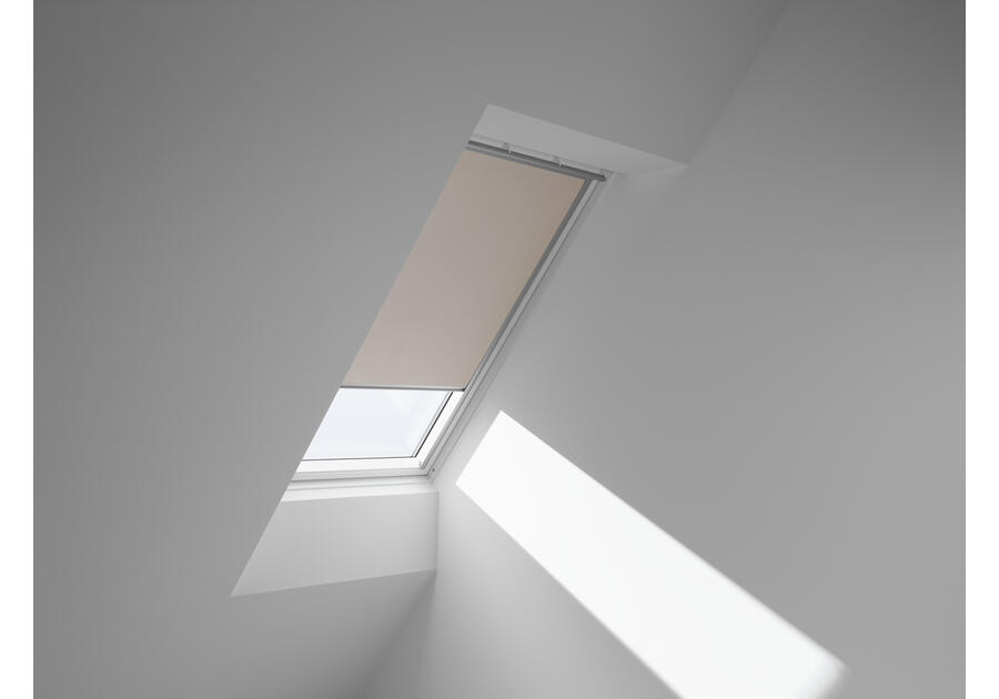 Zdjęcie: Roleta zaciemniająca manualna DKL M04 4556S VELUX