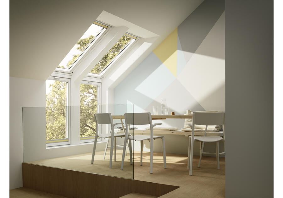 Zdjęcie: Okno kolankowe VFE PK38 2070 drewniane, malowane na biało VELUX