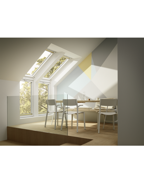 Zdjęcie: Okno kolankowe VFE PK38 2070 drewniane, malowane na biało VELUX