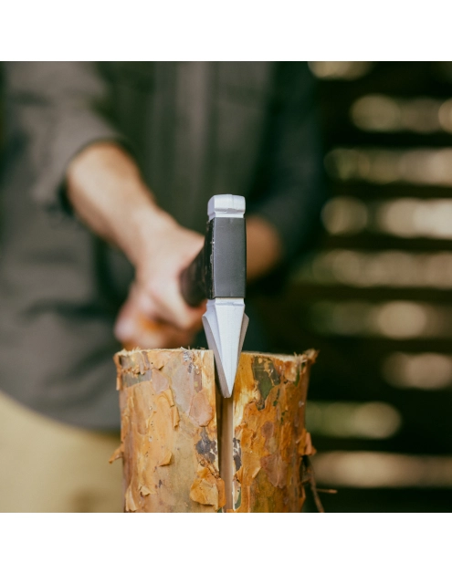 Zdjęcie: Siekiera X32 ze składaną piłą FISKARS