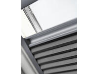 Zdjęcie: Roleta zaciemniająca energooszczędna FHC M06 1047S podwójnie plisowana VELUX