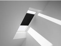 Zdjęcie: Roleta zaciemniająca energooszczędna FHC M06 1047S podwójnie plisowana VELUX