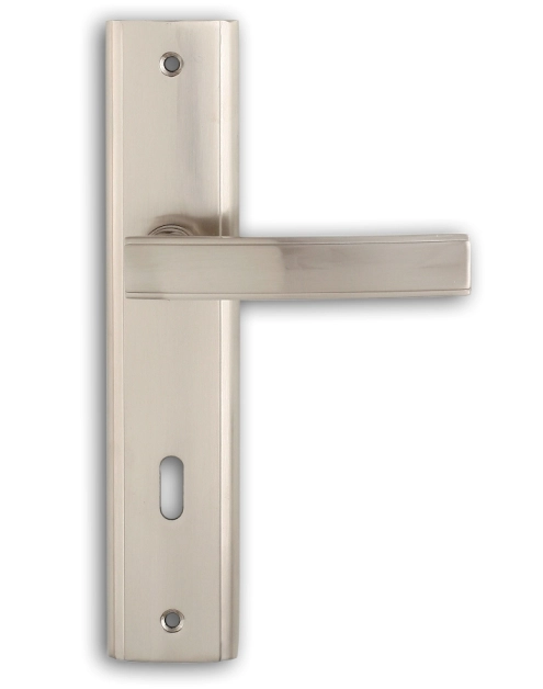Zdjęcie: Klamka Aura na szyldzie długim klucz, satyna - KSA 311A KUCHINOX