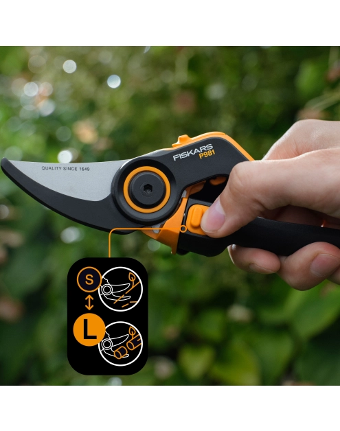 Zdjęcie: Sekator ogrodowy nożycowy DualAction P981 jednoręczny X-Series FISKARS