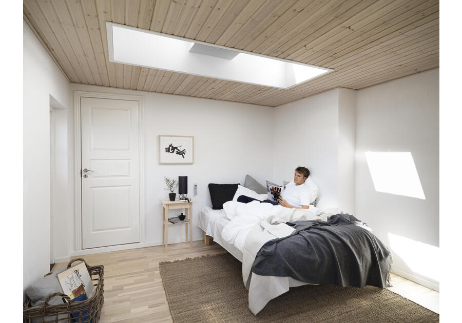 Zdjęcie: Okno do dachów płaskich CFP 0073QV nieotwierane antywłamaniowe, 100x100 cm VELUX