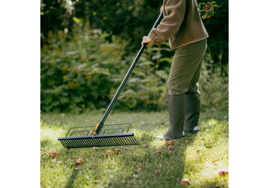 Zdjęcie: Grabie metalowe do trawnika, głowica One Click FISKARS