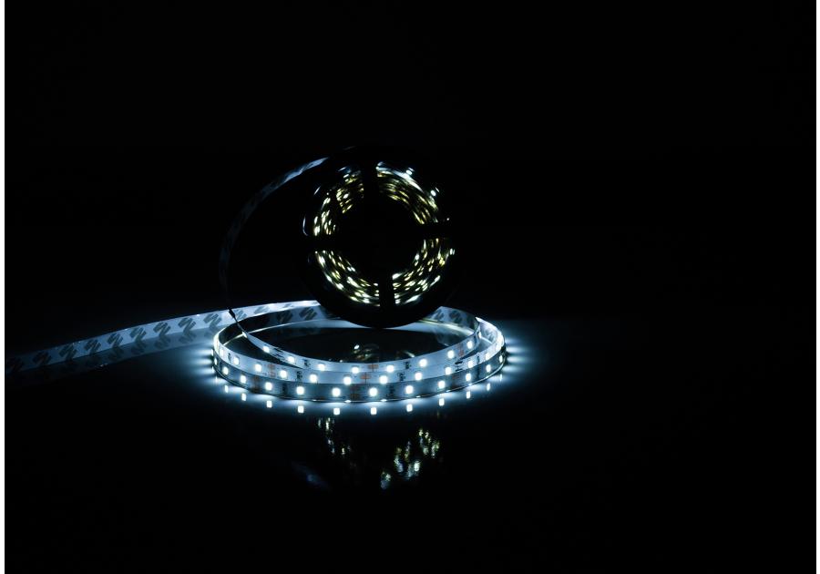 Zdjęcie: Taśma LED 50 m premium 12 V dioda 28x35 IP20 4,8 W/m zimna biała POLGAR