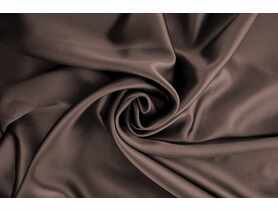 Zasłona zaciemniejąca radiant czekolada 140x270 cm CHIC HOME