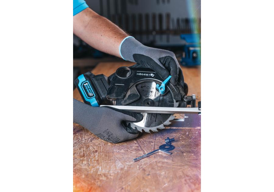 Zdjęcie: Pilarka tarczowa bezszczotkowa 165 mm 18 V HOGERT TECHNIK