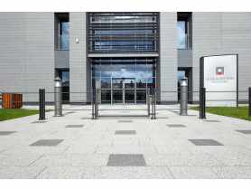 Kostka brukowa Urbanika 8x60x20 cm inez jasnoszary płukana POLBRUK