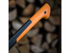 Siekiera M-X17 + Ostrzałka do siekier i noży Xsharp FISKARS