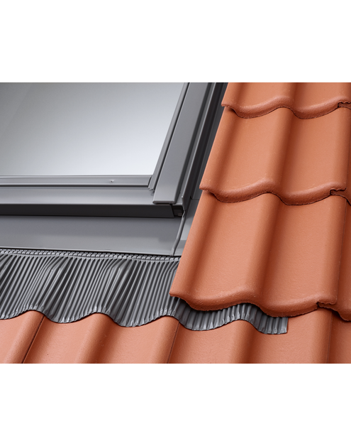 Zdjęcie: Kołnierz pojedynczy EDJ 0000 profilowany do obniżonego montażu, 134x140 cm VELUX