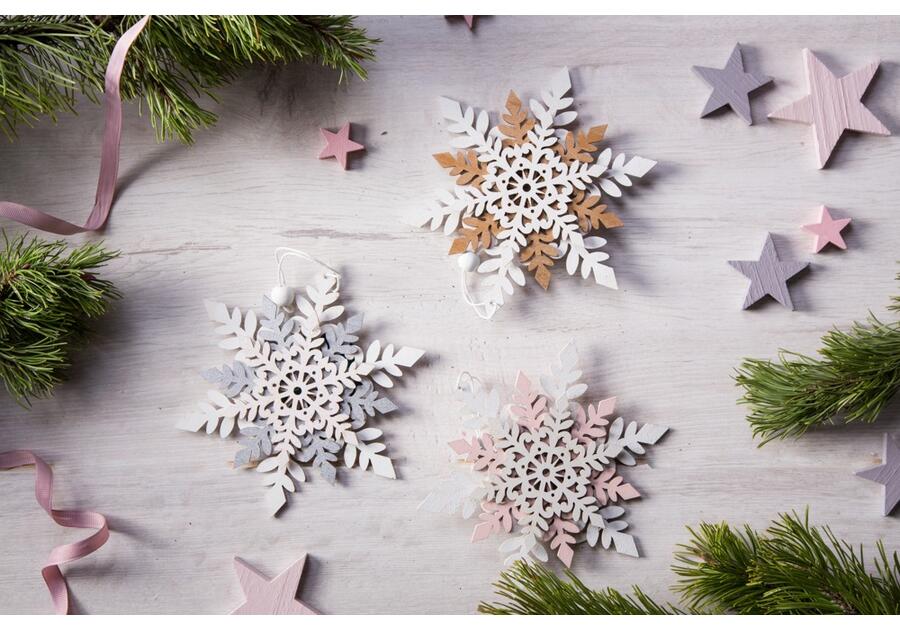 Zdjęcie: Zawieszka drewniana śnieżynka mix 3 kolorów Display 18 szt. ALTOMDESIGN