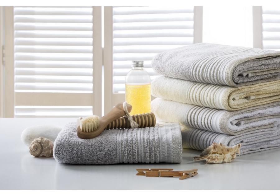 Zdjęcie: Ręcznik bawełniany Ellen 70x140 cm beżowy EUROFIRANY