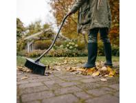 Zdjęcie: Szczotka uniwersalna Ergonomic wygięty trzonek FISKARS