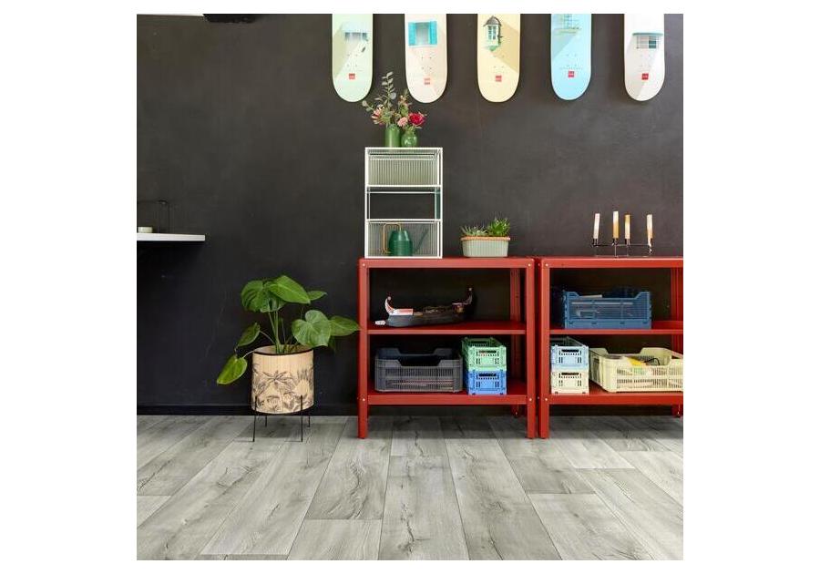 Zdjęcie: Wykładzina PCV Bartesa 400 Cracked Oak 990M BEAUFLOR