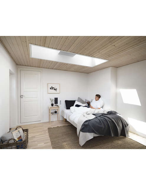 Zdjęcie: Okno do dachów płaskich CFP 0073U nieotwierane, 60x60 cm VELUX