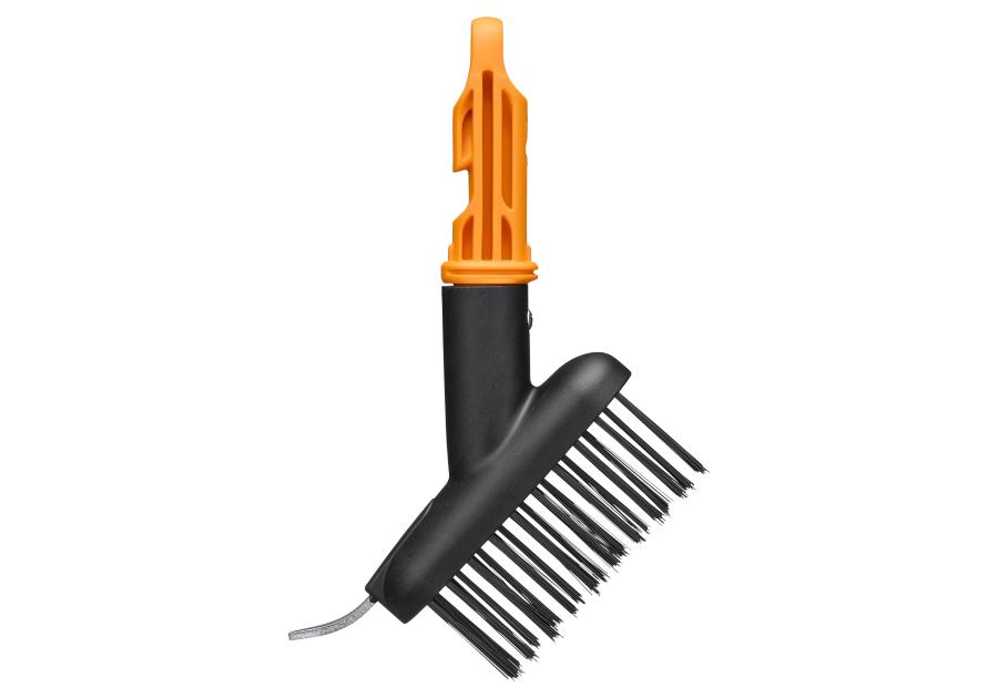 Zdjęcie: Szczotka stalowa do czyszczenia chodnika, fug, kostki brukowej, głowica One Click FISKARS