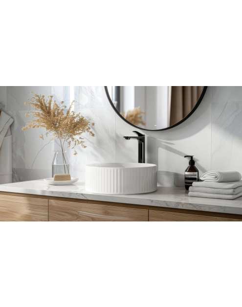 Zdjęcie: Bateria umywalkowa wysoka Alonia czarny połysk INVENA