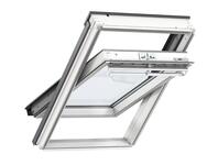 Zdjęcie: Okno obrotowe GGL MK08 2068 drewniane, malowane na biało, 3-szybowe VELUX