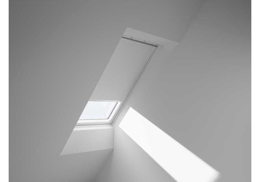 Zdjęcie: Roleta zaciemniająca manualna DKL P08 1705S VELUX
