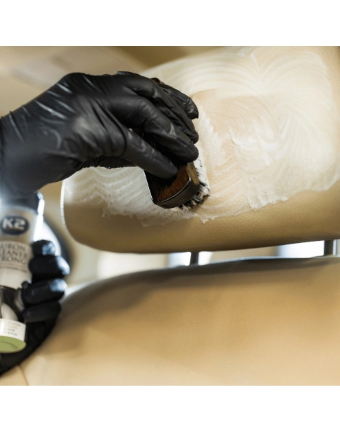 Zdjęcie: Szczotka do czyszczenia tapicerek skórzanych lub materiałowych K2