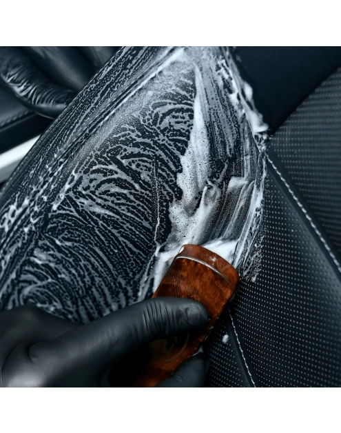 Zdjęcie: Szczotka do czyszczenia tapicerek skórzanych lub materiałowych K2