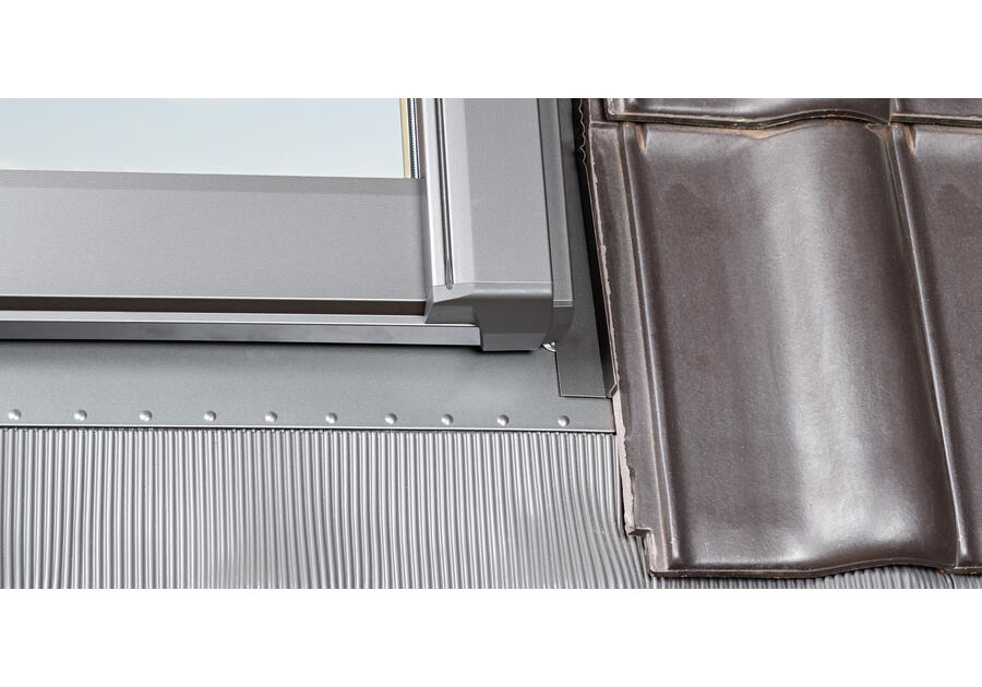 Zdjęcie: Kołnierz do okien RotoQ, 078x118 do pokryć profilowanych ROTO