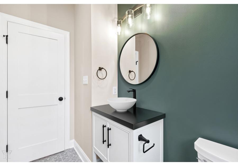 Zdjęcie: Umywalka nablatowa Tinos Trend 39,5 cm biały mat INVENA