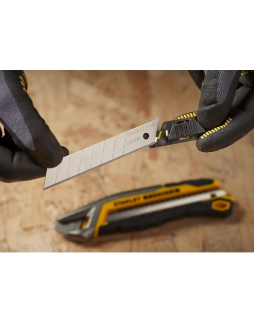 Zdjęcie: Ostrza łamane 18 mm, 10 sztuk STANLEY