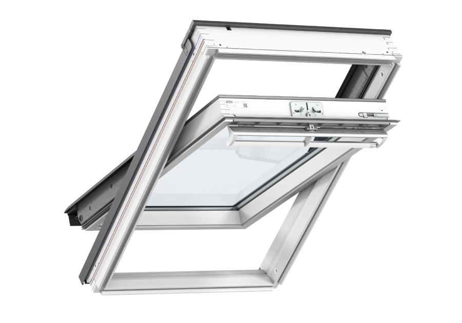 Zdjęcie: Okno obrotowe GGL PK04 2066 drewniane, malowane na biało, 3-szybowe VELUX