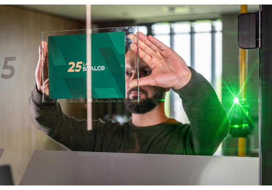 Zdjęcie: Taśma montażowa dwustronna, akrylowa 19 mm x 2 m STALCO PERFECT