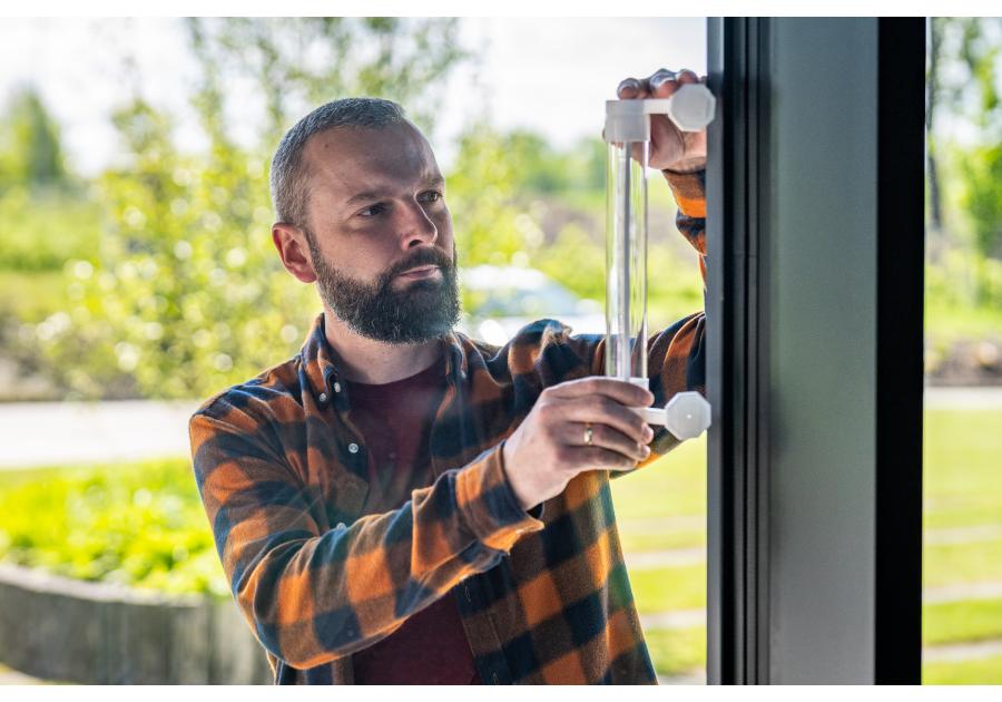 Zdjęcie: Taśma montażowa dwustronna, akrylowa 19 mm x 2 m STALCO PERFECT