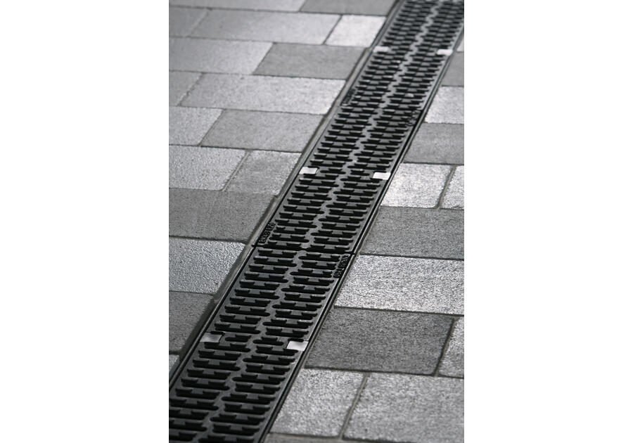 Zdjęcie: Ruszt z żeliwa w poprzeczne mostki 0,5m - E600 do systemu Multilinie V100 Deckline ACO