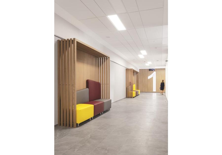 Zdjęcie: Płyta sufitowa laminowana Thermatex Alpha Tegular 24/90 600x600x19 KCS