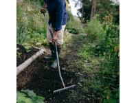 Zdjęcie: Grabie 14-zębne Ergonomic wygięty trzonek FISKARS