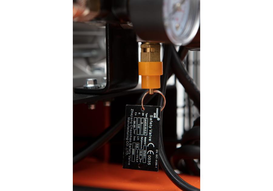 Zdjęcie: Kompresor olejowy 150 L, 230V NEO