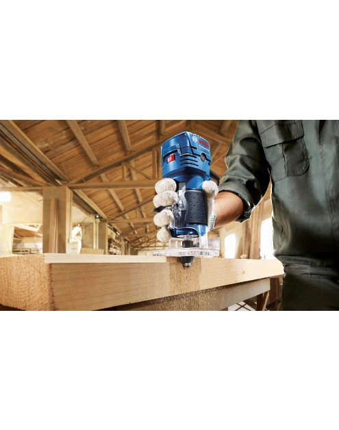 Zdjęcie: Frezarka do krawędzi GKF 550 Professional BOSCH